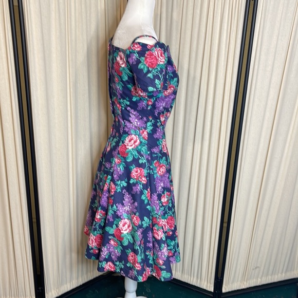 VINTAGE- COLD SHOULDER PURPLE ROSE & FLORAL DRESS WITH TULLE SIZE XS TO S - Picture 6 of 12